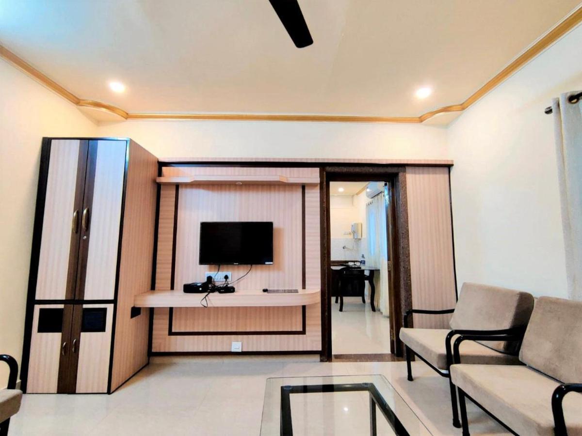 Shradha Luxury Room 卡兰古特 外观 照片