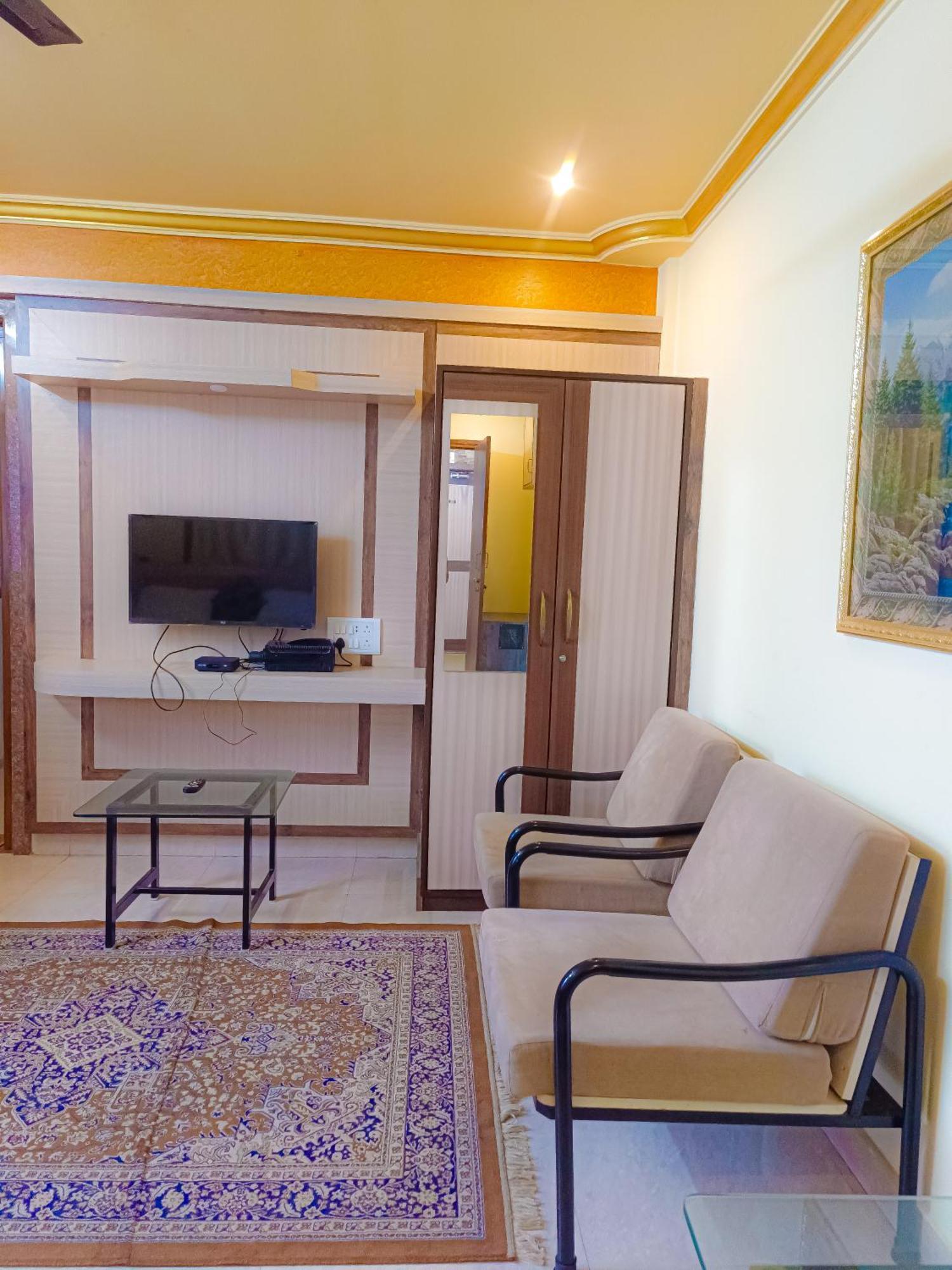 Shradha Luxury Room 卡兰古特 外观 照片