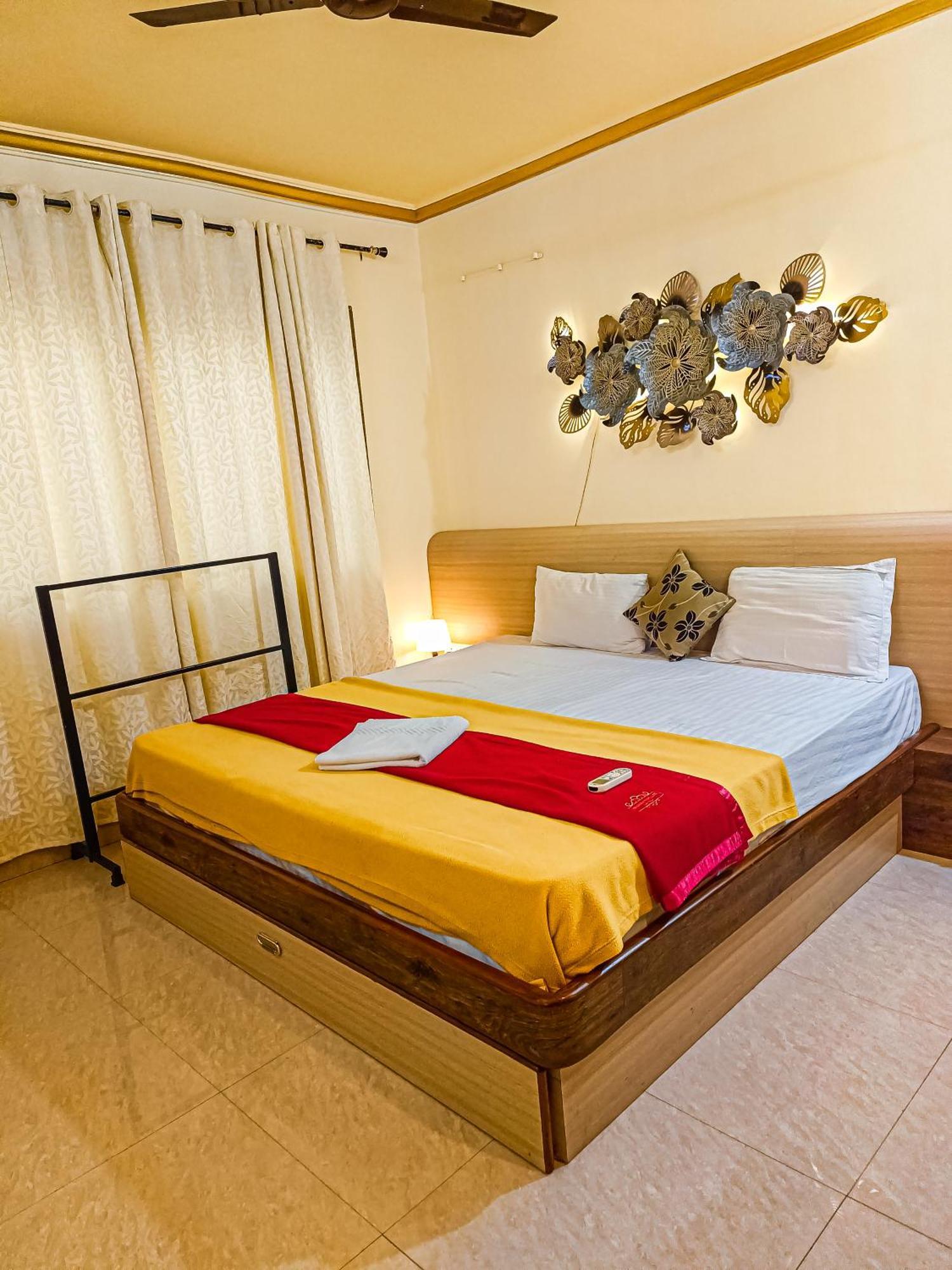Shradha Luxury Room 卡兰古特 外观 照片